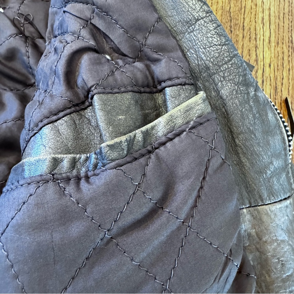 Rare Vintage Women’s (Fureal) Biker Style Fringe Dark Brown Leather Sz 40 - Picture 9 of 16